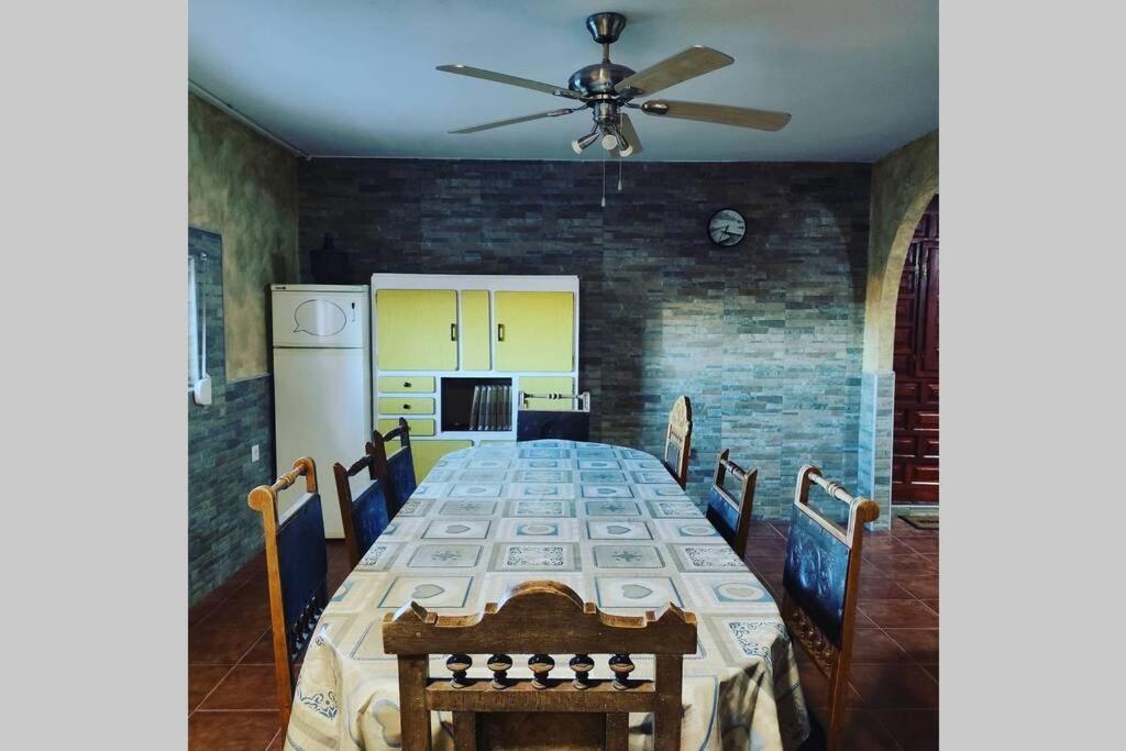 Casa Rural La Vizana Alija del Infantado Esterno foto
