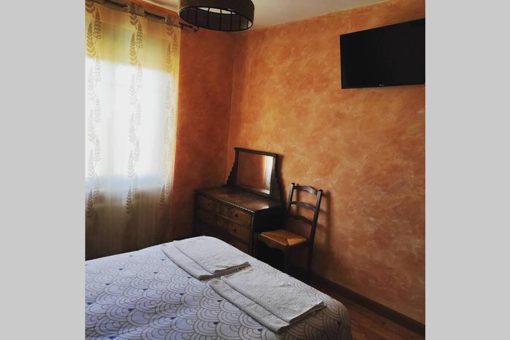 Casa Rural La Vizana Alija del Infantado Esterno foto
